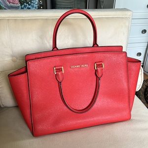 MICHAEL KORS Orange Shoulder Bag
